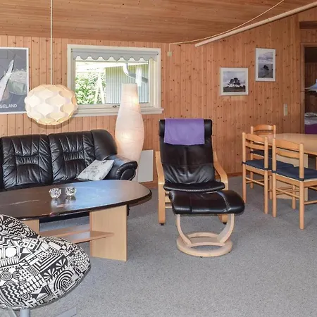 3 Bedroom Lovely Home In Humble * Nordenbro Vesteregn